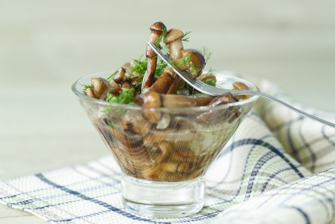 Пісні страви на Святвечір: рецепти 12 різдвяних страв – 06 Страви на Святвечір — гриби