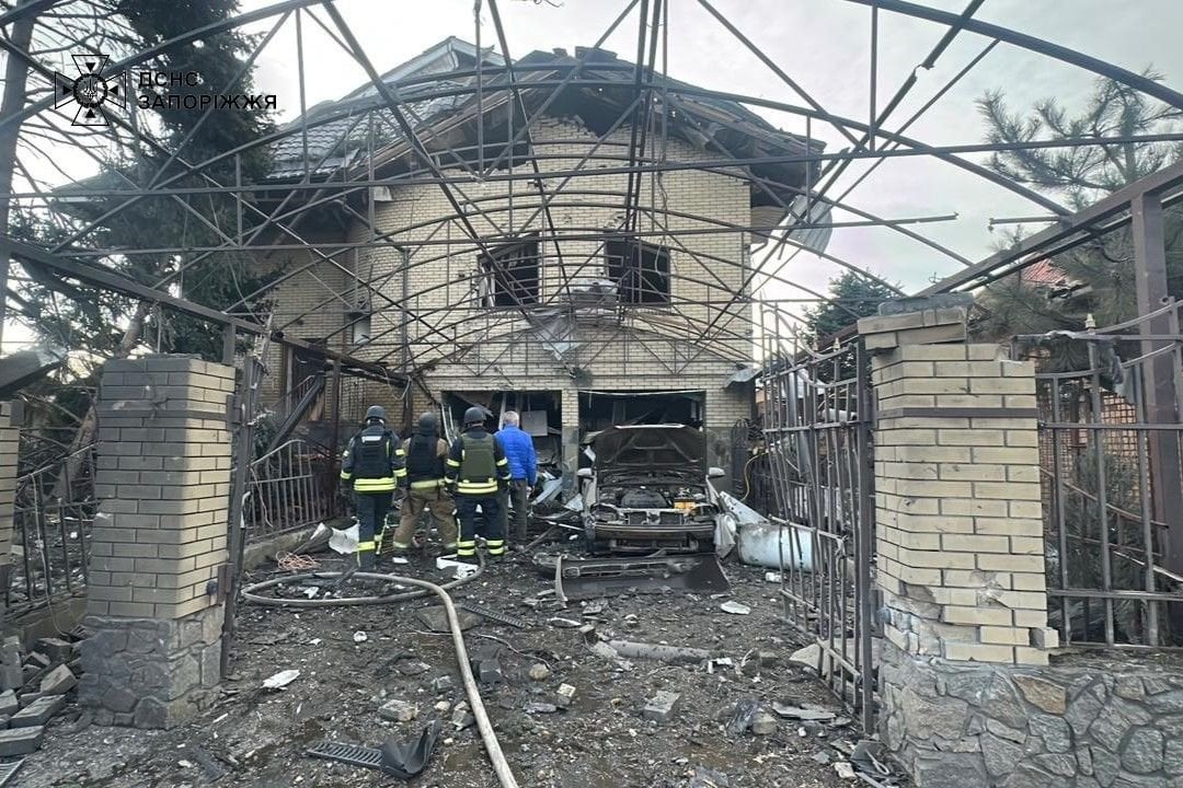 авіаудар по Запоріжжю 19 грудня_6 / © ДСНС