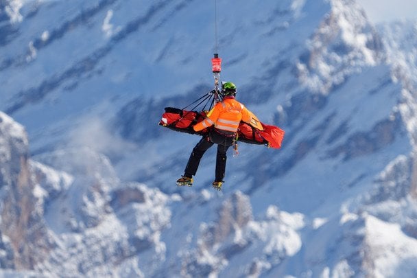 Ліндсі Вонн евакуювали з траси гелікоптером / © Associated Press
