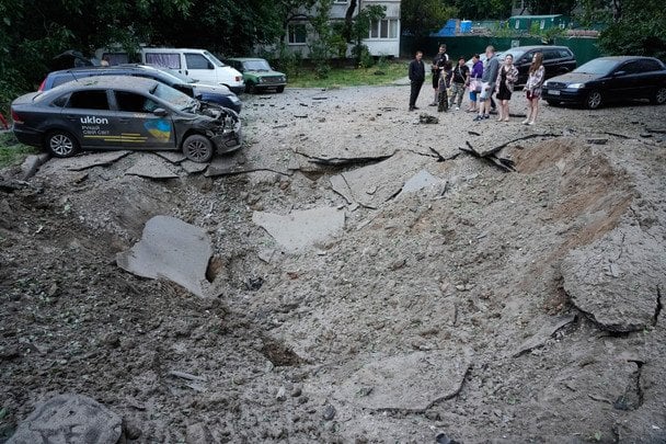 Наслідки ворожого удару / © Associated Press
